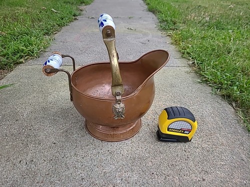 Vintage Copper & Brass Coal Ash Scuttle Bucket With Ceramic/Porcelain Handles - Picture 2 of 8