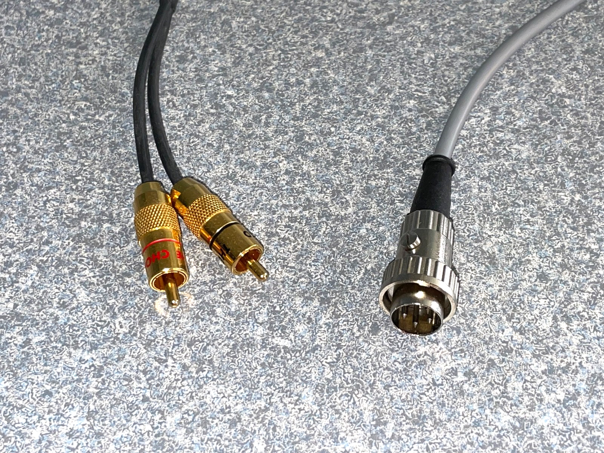 Chord Chrysalis 4 pin DIN/RCA 3.8 meter interconnect for Naim