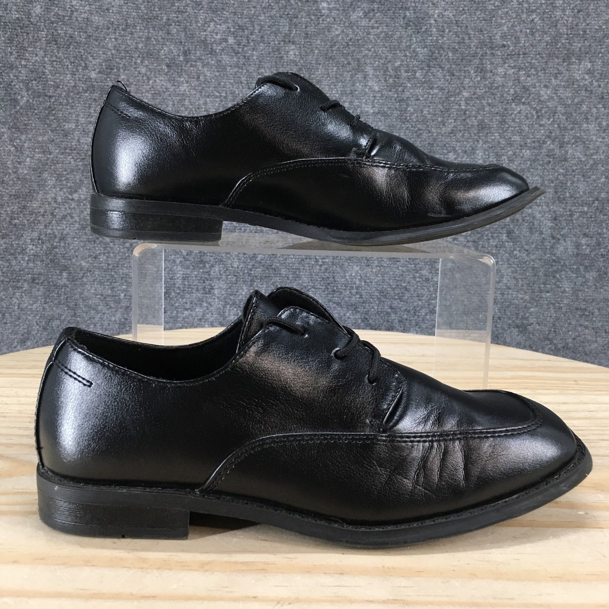 black boys dress shoes Brown White Leather Boys classic black shiny patent leather tuxedo shoe with round toe Boys Black Dress Shoes |