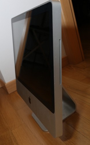 APPLE iMac A1224 20" Pollici NON FUNZIONANTE x parti di ricambio LEGGERE BENE - Afbeelding 4 van 4