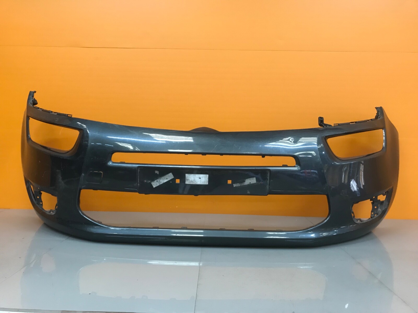 +Citroen c4 Picasso 2014-17 genuine front bumper each - Image 2