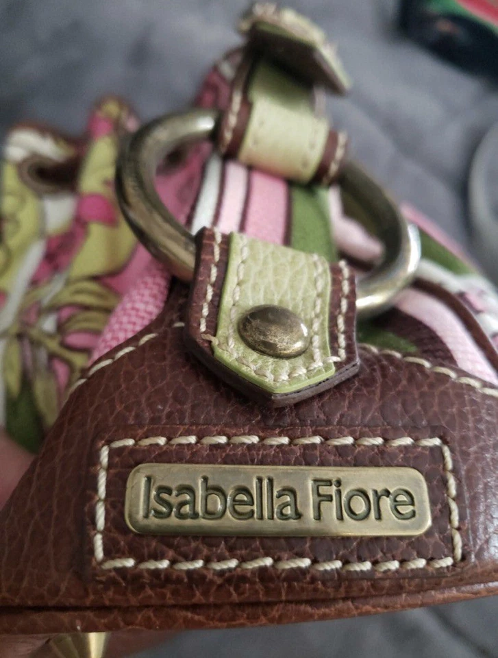 Bolso de hombro Isabella Fiore de cuero con flores cosidas Foto 3 de 4