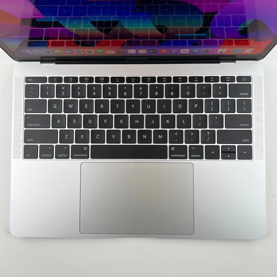 13" MacBook Pro 2017 2.3 i5 16GB 256GB SSD Silver Ventura + Warranty + Very Good - Image 4 of 4