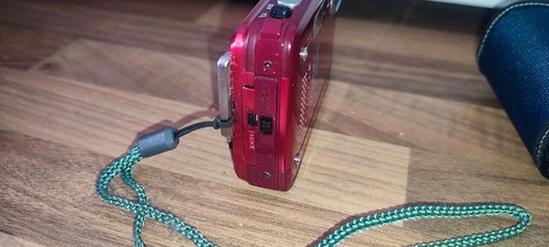 Olympus Tough TG-630 Waterproof Shocksproff TG-630 Digital Camera - Picture 5 of 13