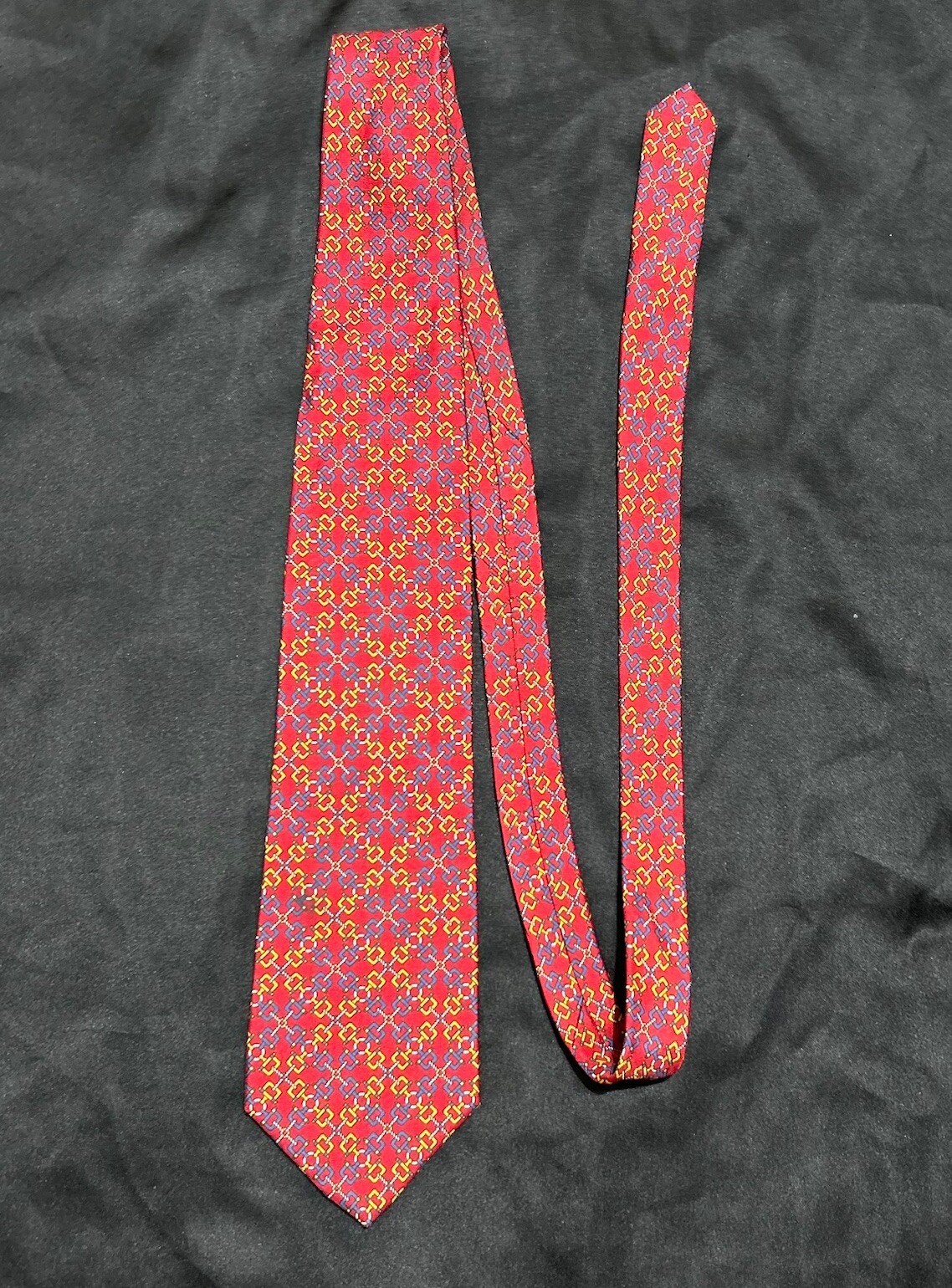 Vtg Saks Fifth Avenue Neck Tie Men’s Red Geometric Multicolor Silk Art Deco USA