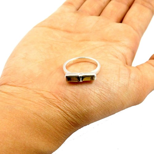 Bague Argent Sterling Avec Cristaux Brillants Taillés - Taille 56/57, 20g - Occasion