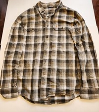 Carhartt Plaid Button Down Shirt Men  s Medium Long Sleeve