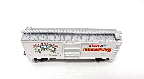 N Scale Bev-Bel Happy 30th Anniversary Bev-Bel 1958-1988 Box Car Low Ship - Picture 5 of 7