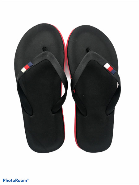 sandalias de dedo cómodas modelo SJ212 color negro con suela rojo envio 24h
