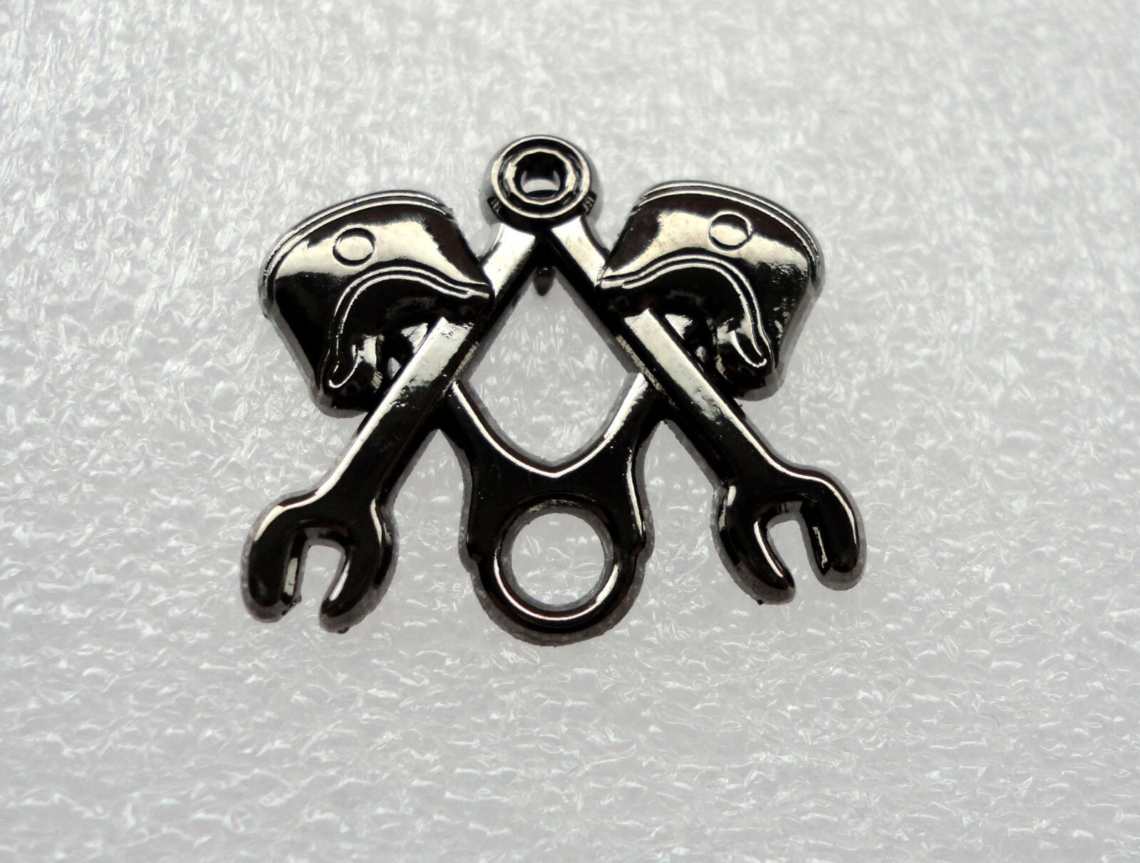 Unusual Freemason Masonic Square Compass Motor Mechanic Pin Badge Engineer
