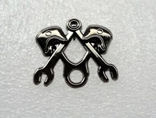 Unusual Freemason Masonic Square Compass Motor Mechanic Pin Badge Engineer