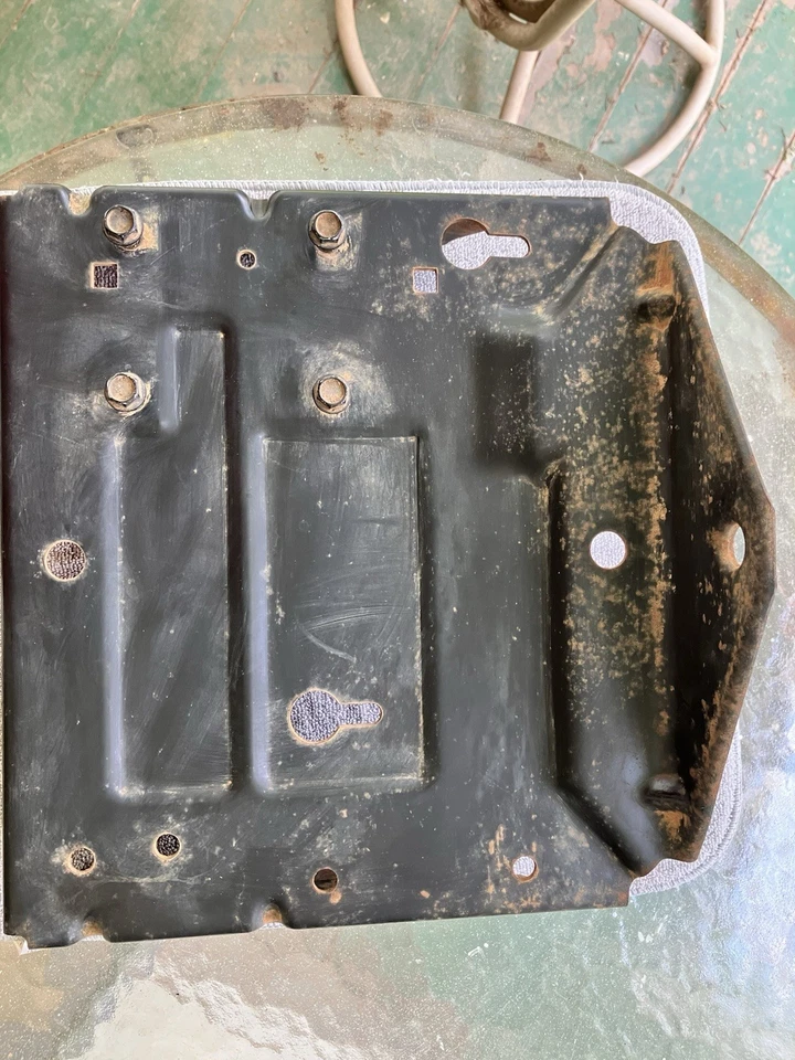 Cuadro de enganche trasero Craftsman LT1000 también Husqvarna Foto 2 de 4