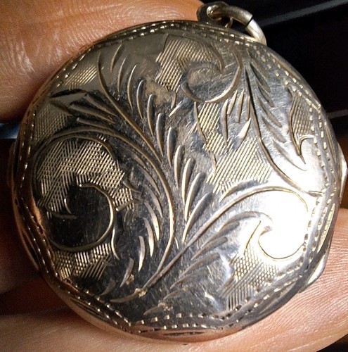 Vintage Sterling Silver Scroll Work Photo Locket 1.25” Amethyst Boho Goth - Picture 7 of 21