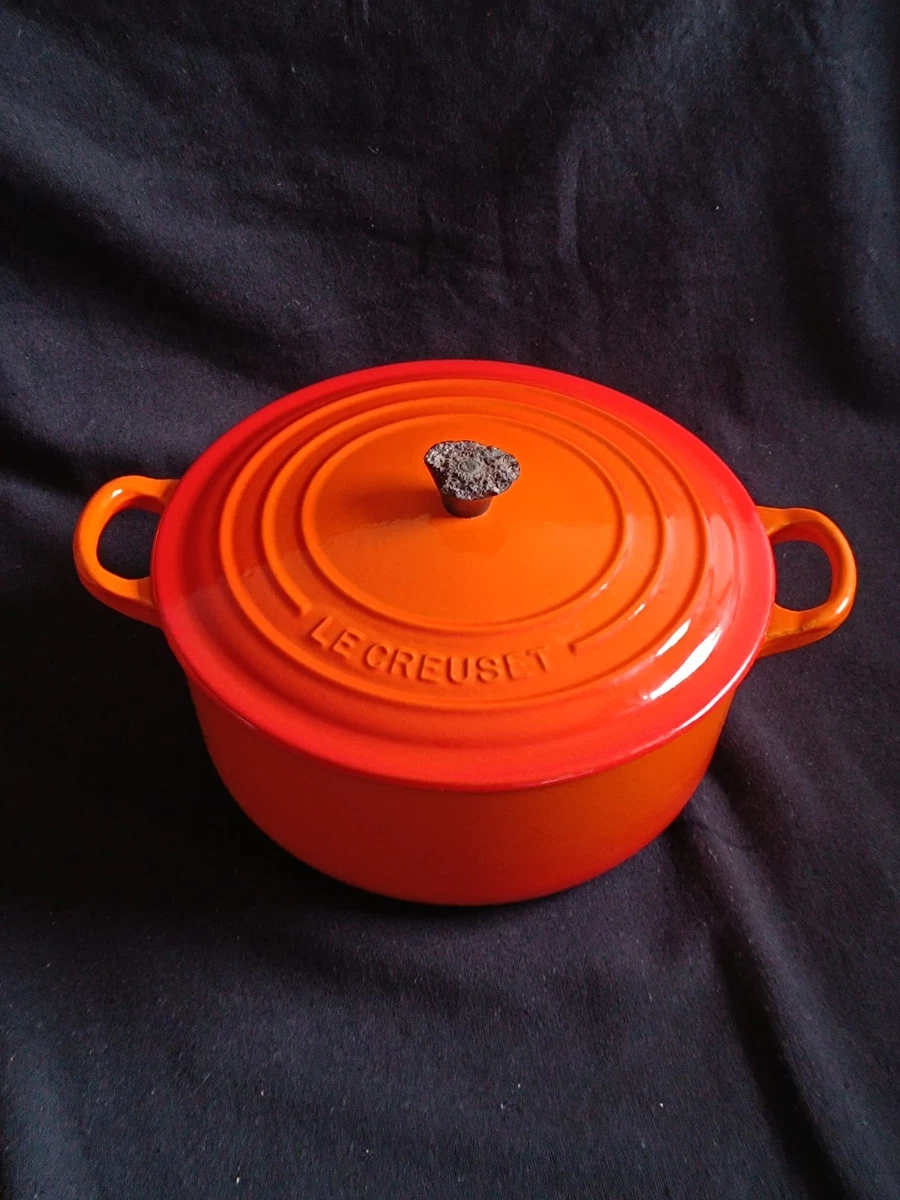 Le Creuset - Poêle en Fonte Skillet Rond 26 cm Orange Volcanique - Les