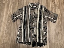 Vintage 90s Pierre Cardin Monsieur Men  s AOP Short Sleeve Button Down Shirt M