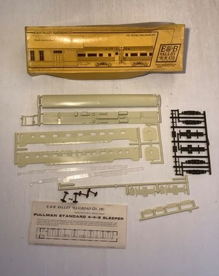 HO E&B Valley Series Pullman Standard Undecorated 4-4-2 Sleeper Kit