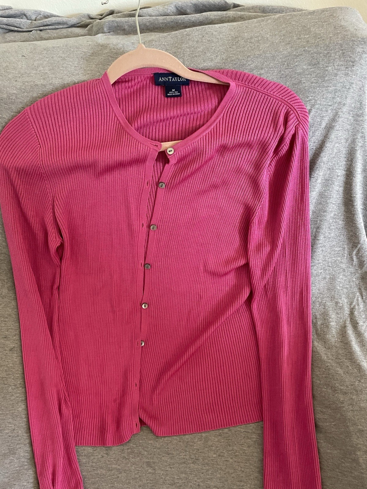 Ann Taylor Womens Sz M Sweater Cardigan  100% Silk Button up Long