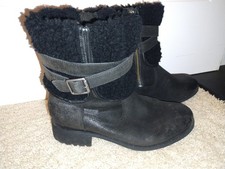 Ugg Blayre Women's Size 9 Black Leather Sheepswool Lined Block Heel Boots EUC