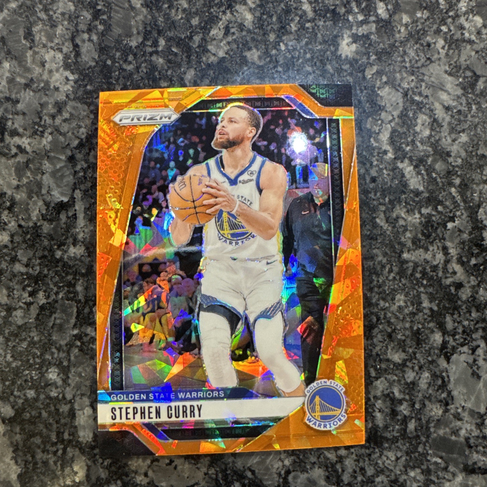 STEPHEN CURRY 2024-25 Prizm Basketball Orange Cracked Ice Warriors #134
