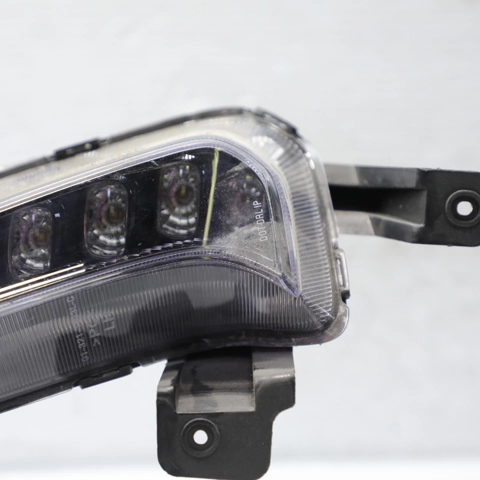 Luz antiniebla LED lateral izquierda Hyundai Elantra DRL 2017-2018 recambio Depo Foto 4 de 4