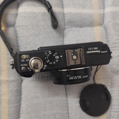 Panasonic LUMIX DMC-LX3 Digital Camera 10.1MP 2.5x Optical Zoom
