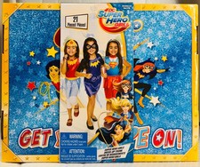 DC Super Hero Girls Dress Up Trunk Fits 4-6X 21pcs-NEW