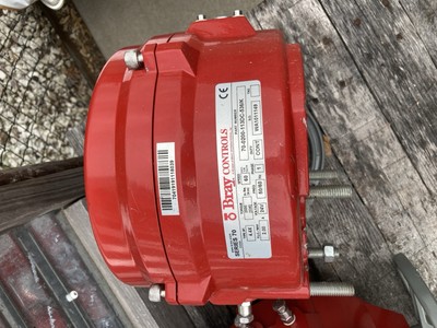 Bray Controls Series 70  Valve 70-0200-113DC-536/k