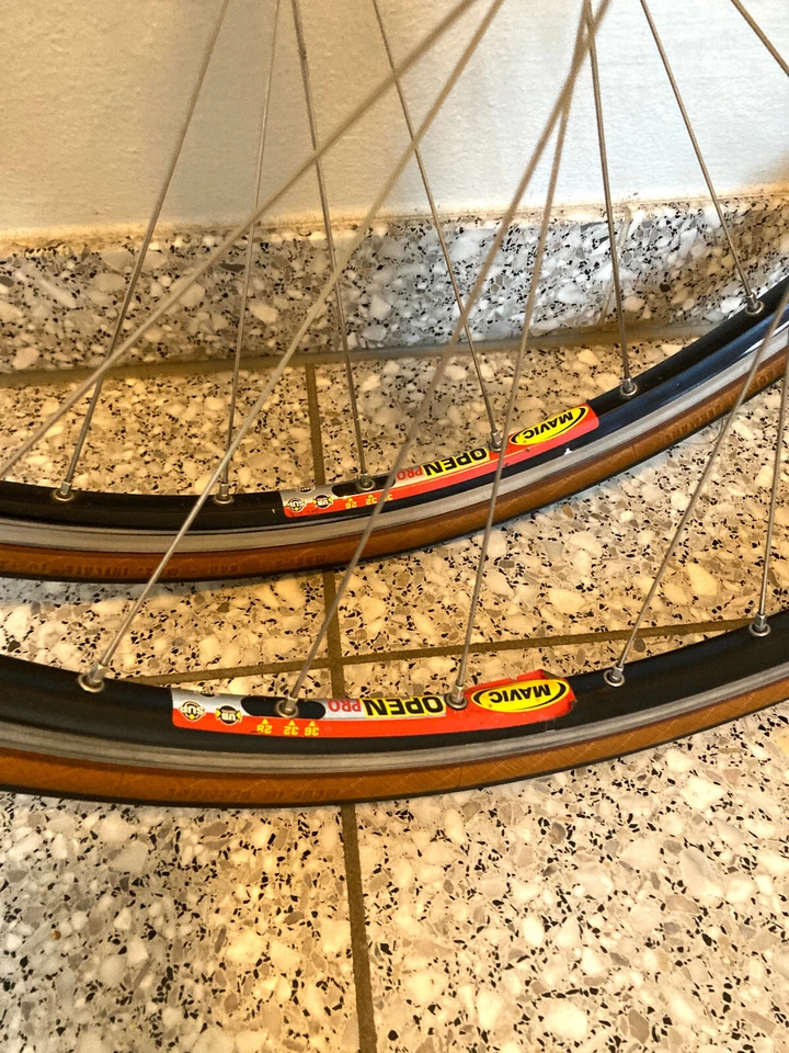 Vintage 8 Fach TUNE LRS Mig/Mag Schwarz 32 Loch MAVIC Open Pro Clincher - Bild 3 von 4