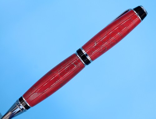 Popular bolígrafo clásico para cigarros en acabado cromado con piedra sintética de jaspe rojo - Imagen 6 de 13