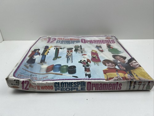 Vintage Arrow 3562 Clothespin People Ornaments Craft Kit Dolls 1976 Felt Wood - Picture 9 of 16