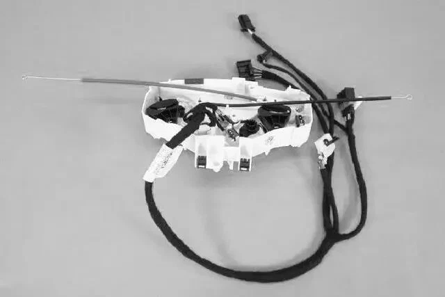 Genuine Mopar 2012-2019 Fiat 500 A/C and Heater Control Part # 68100262AC - Image 2 of 4