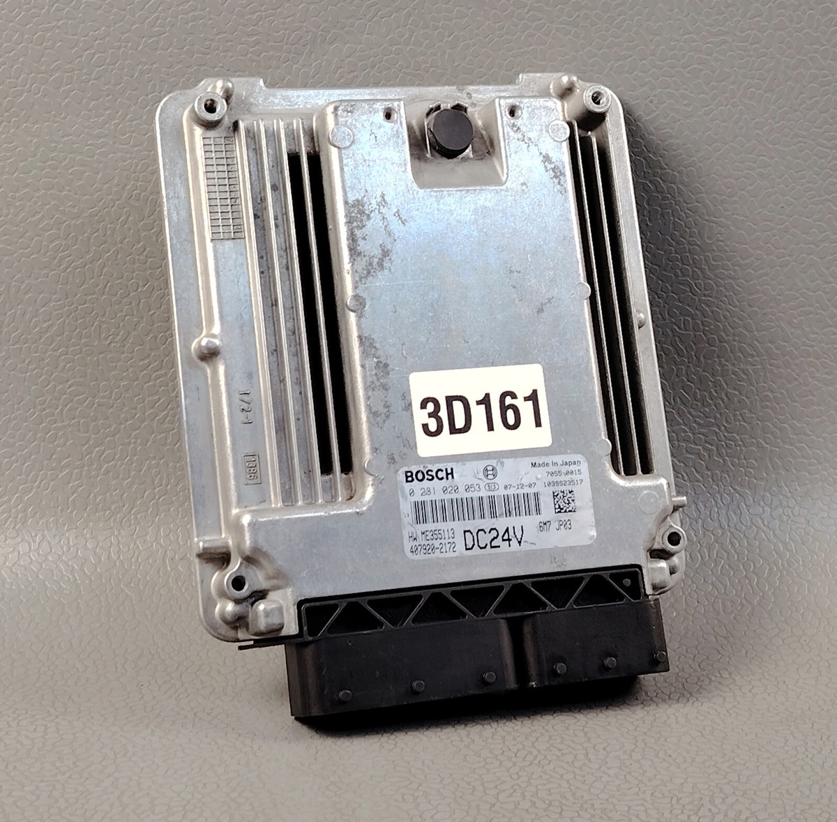 Mitsubishi Canter 6M70T3 6M7 JP03 Engine Computer Unit ECU