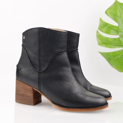 UGG Womens Annie Boot Size 10 Black Leather Bootie Block Heel