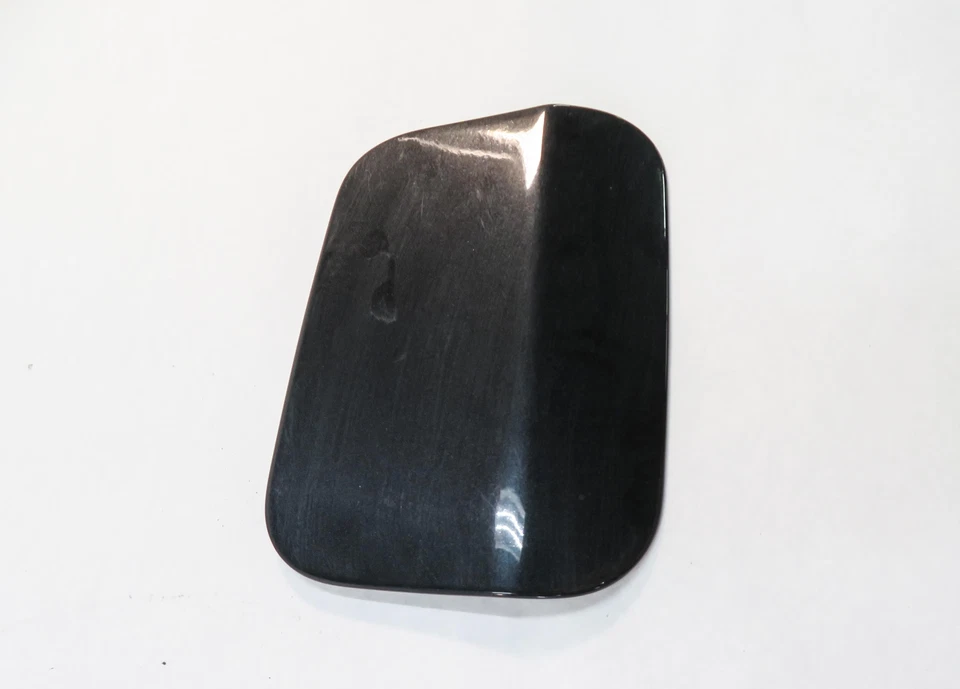 2004-2010 BMW 525i 528i 530i 535i 545i 550i M5 (E60) FUEL TANK DOOR TRIM (BLACK) - Image 3 of 4