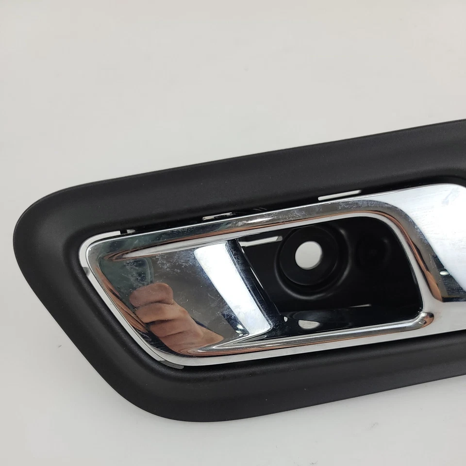 Manija interior de la puerta delantera derecha del pasajero para Ford Taurus 2010-2018 Foto 2 de 4