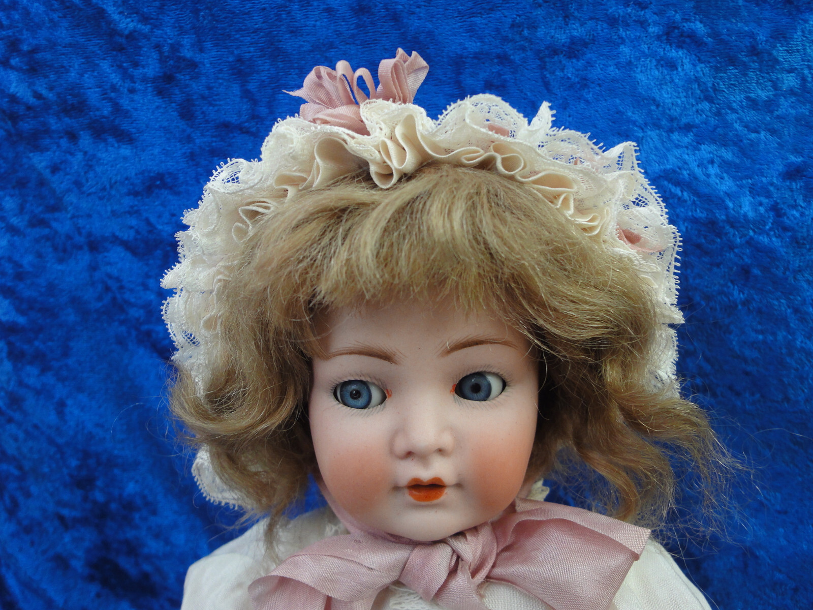 Antique doll K & R Simon & Halbig 117 x rare character doll Kammer