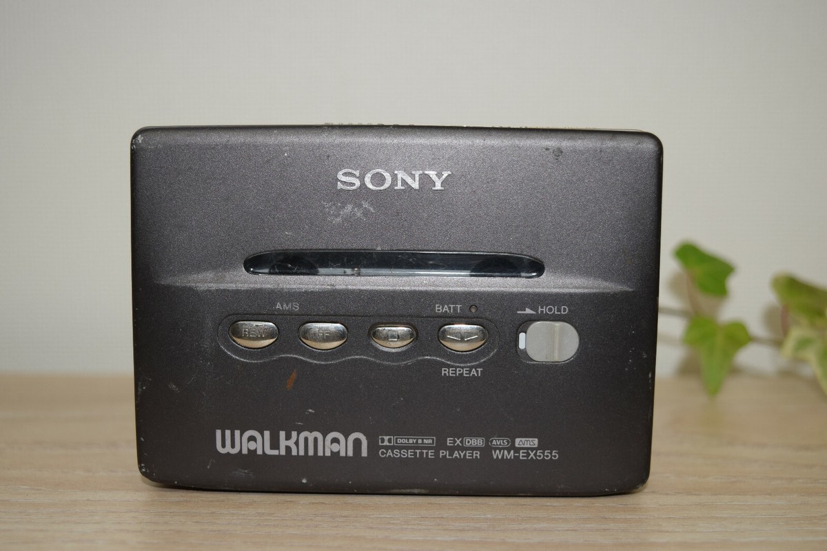 SONY WALKMAN WM-EX555 カセットプレーヤー （要修理品） SONY WALKMAN WM-EX555 カセットプレーヤー （要修理品） SONY