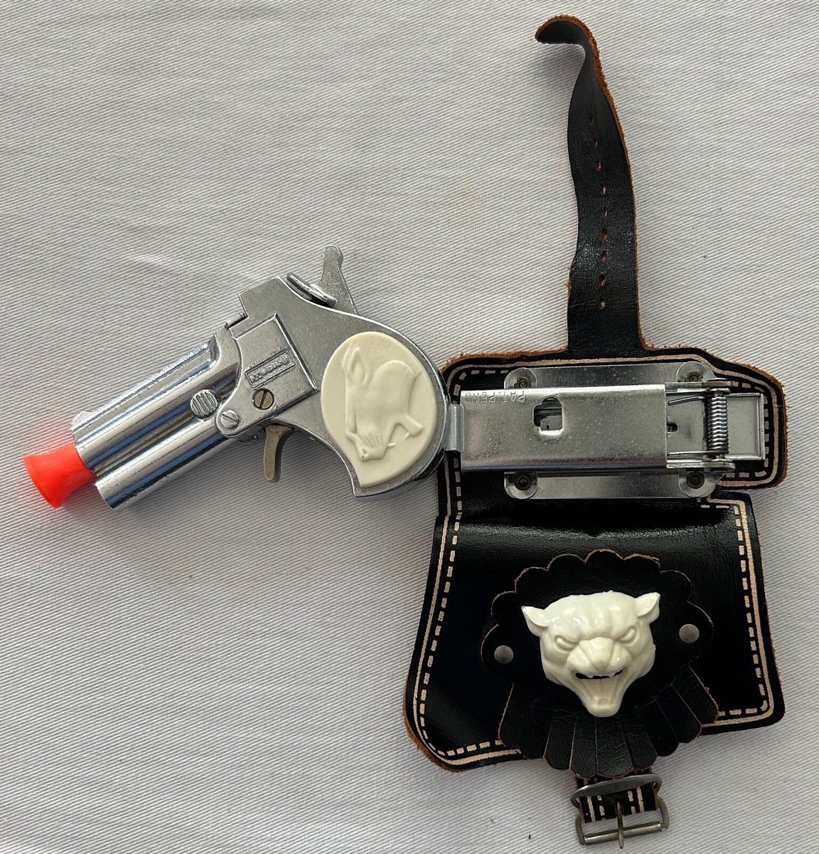 HUBLEY PANTHER PISTOL WITH WRIST CUFF INTACT CLEAN C. 1960'S | eBay