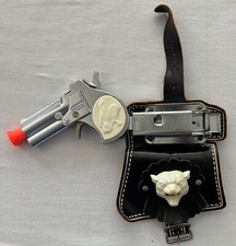 HUBLEY PANTHER PISTOL WITH WRIST CUFF INTACT CLEAN C. 1960'S