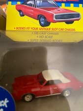 PONTIAC GTO Johnny Lightning Thunderjet 500 Pull-Back HO Slot Car rare red white