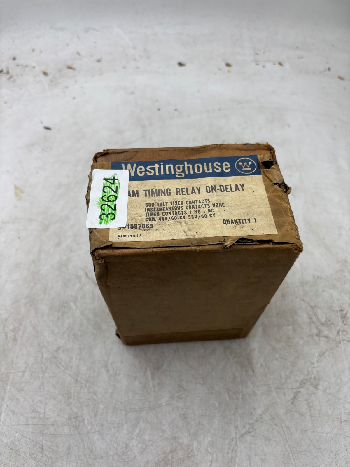 Westinghouse 1597069 AM Timing Relay On-Delay 600V