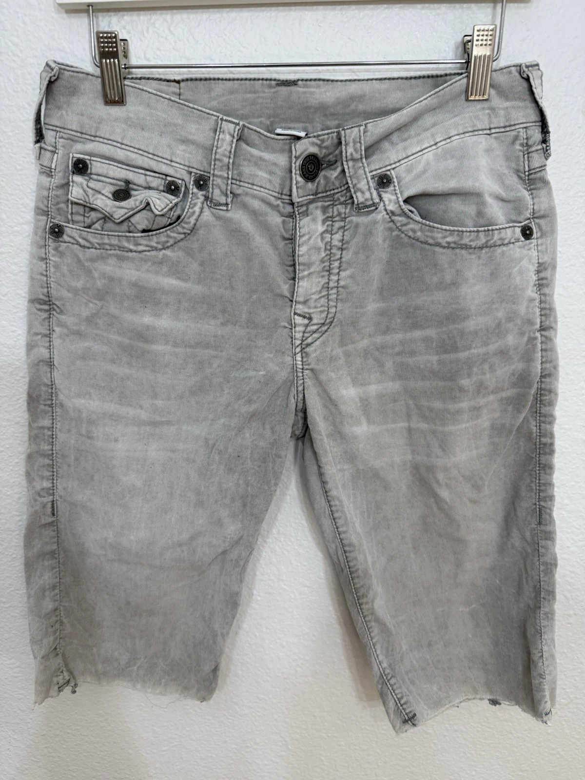 True Religion Shorts Men's 29 Gray Ricky Relaxed Corduroy Raw Hem