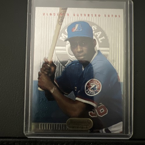 Vladimir Guerrero [Blue] #2 1995 Bowman's Best card