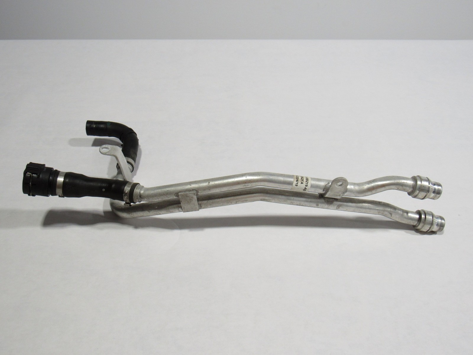 18-21 Aston Martin Vantage 2020 Rear Pipe Line Hose Tube Assembly ;:Y