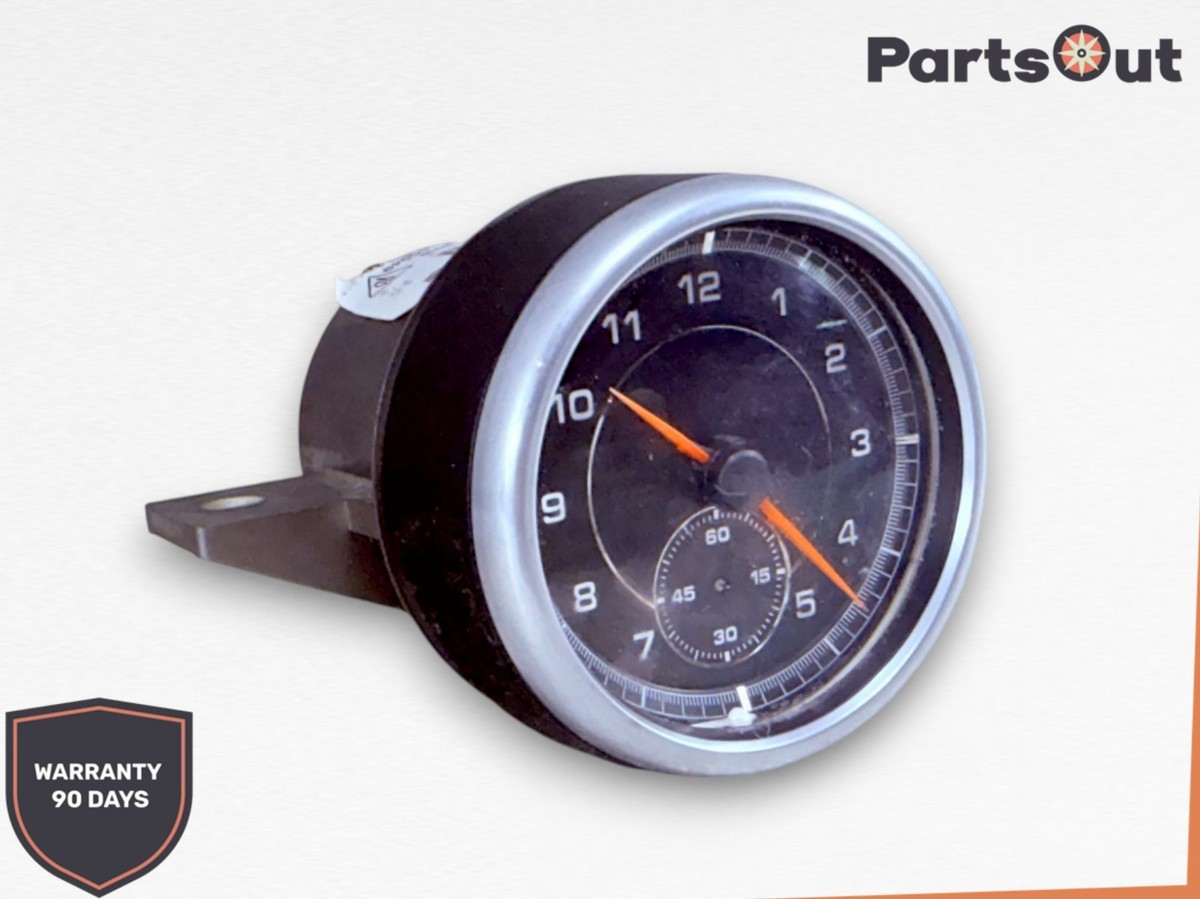 11-18 Porsche Cayenne 958 Center Dash Dashboard Chrono Clock