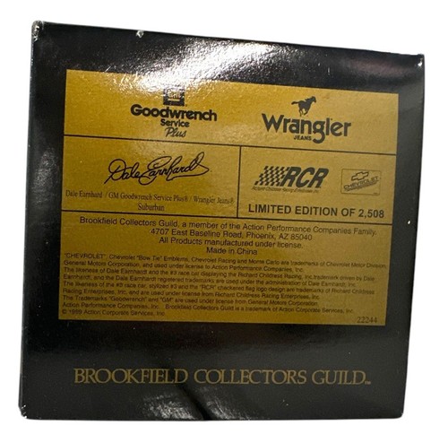 NASCAR Dale Earnhardt #3 GM Goodwrench Service Plus / Wrangler Jeans Suburban LE - Picture 16 of 16