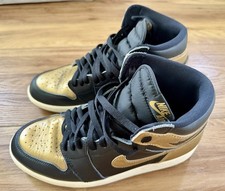 Nike Air Jordan 1 Retro High OG Black Metallic Gold 555088-032