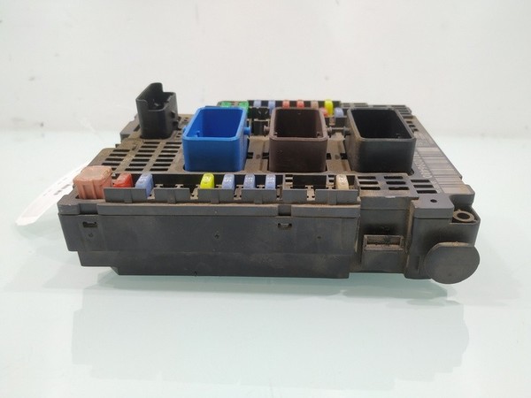 9810296480 549385 Caja de fusibles PEUGEOT 508 ACCESS 2015