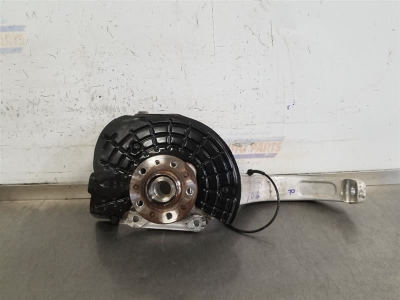 Maserati Levante 2019-2019 front/right Steering knuckle