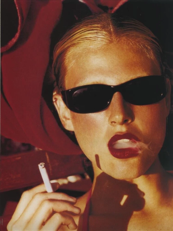 VOGUE Magazine Italia June 2002 RAQUEL ZIMMERMANN Michelle Alves BRIDGET HALL - Изображение 3 из 3